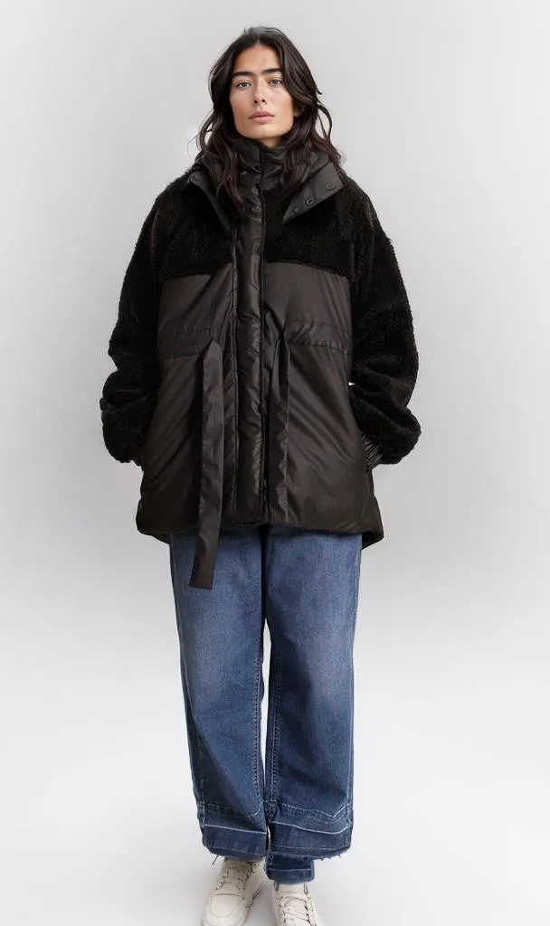 o200776-PUFFER JACKET WITH SHEARLING ACCENTS - BLACK